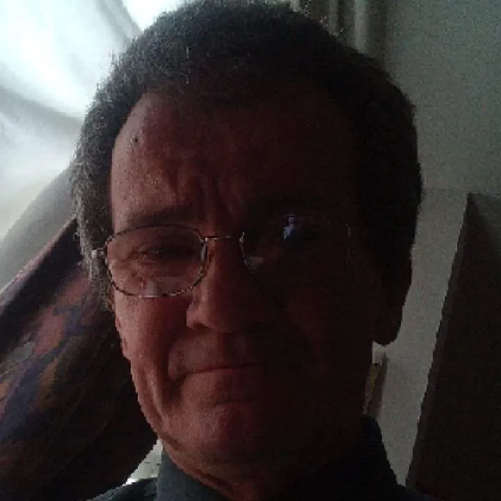 Ernesto Photo On Jungo Live