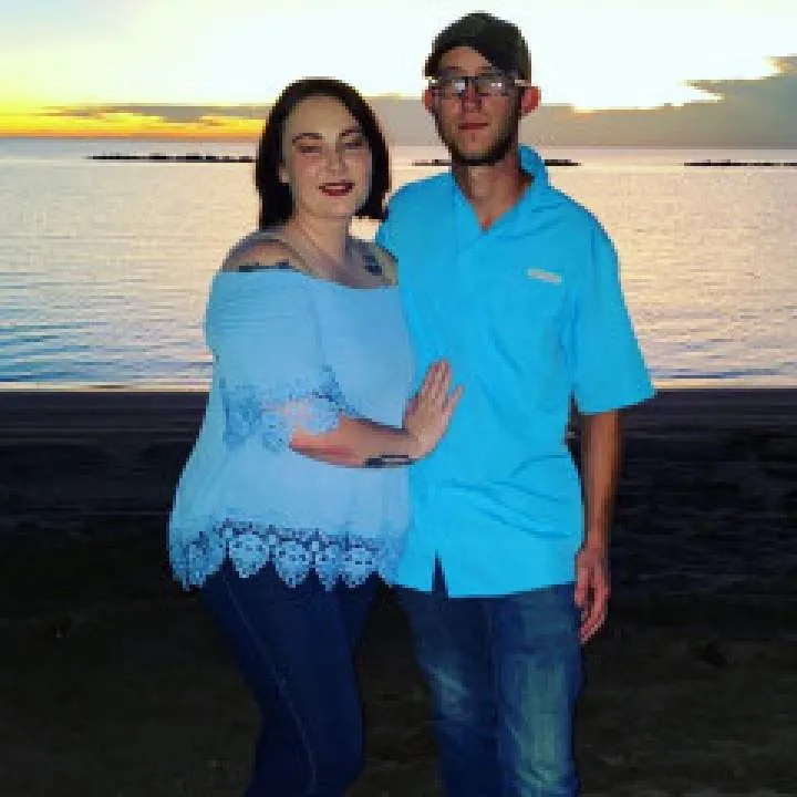 Kobyandrea Photo On Jungo Live