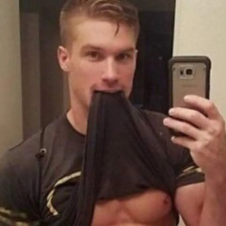 Steve Photo On Jungo Live