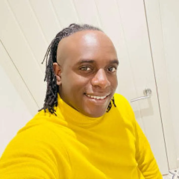 Lázaro Photo On Jungo Live