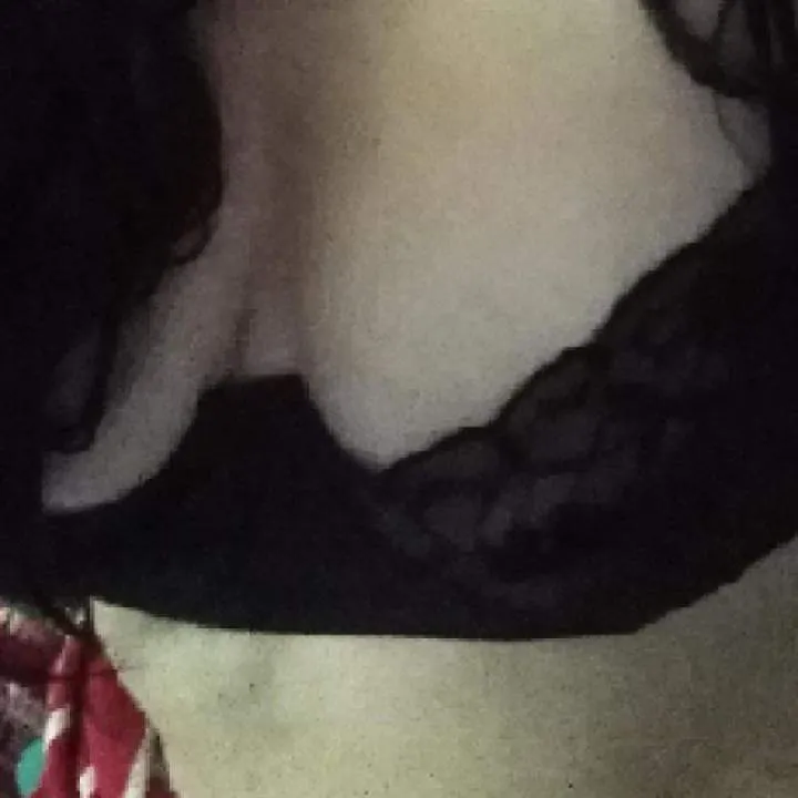 Misspounani Photo On Jungo Live