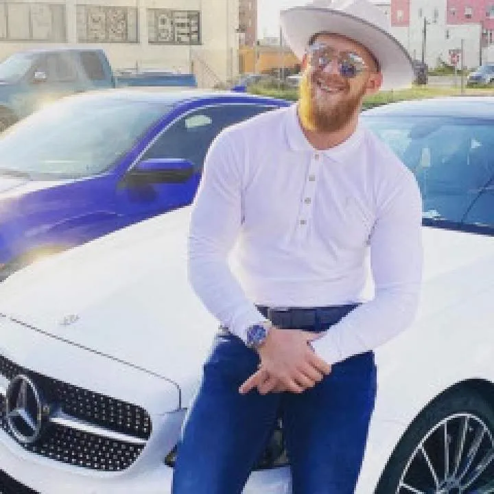 John........ Photo On Jungo Live