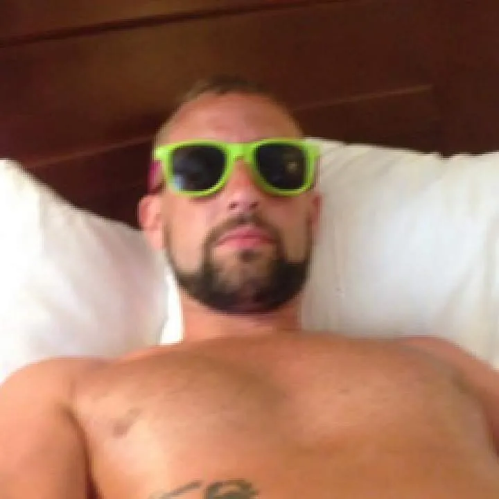 Andy Robert Photo On Jungo Live