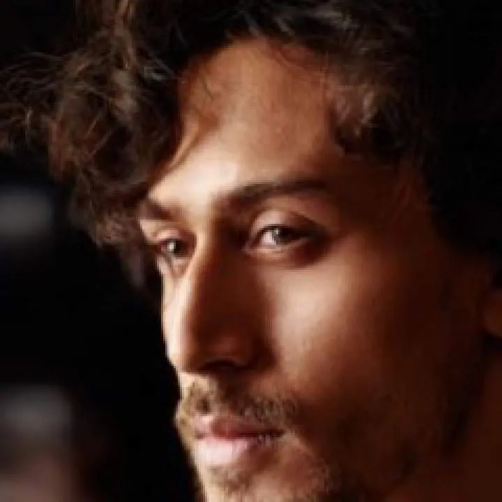 Mike Photo On Jungo Live