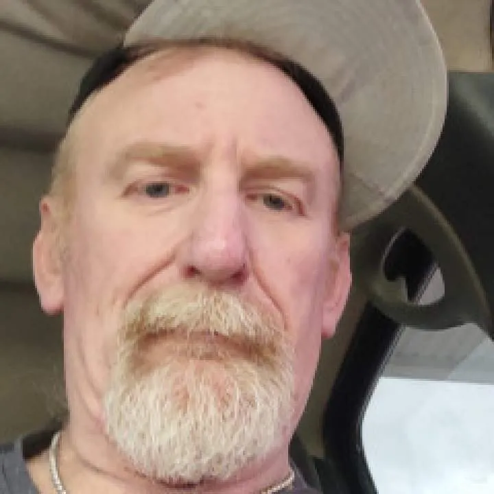 Bradley........ Photo On Jungo Live