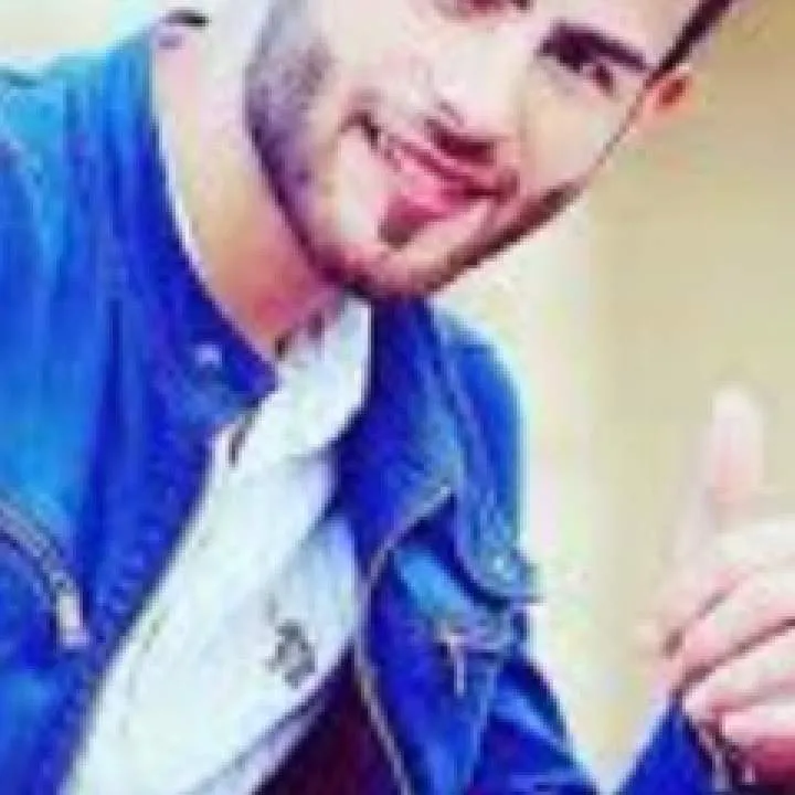 Gomb Photo On Jungo Live