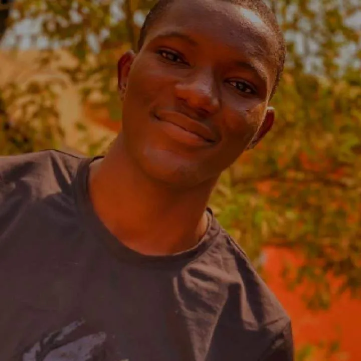 Mike Gay ........ Photo On Jungo Live