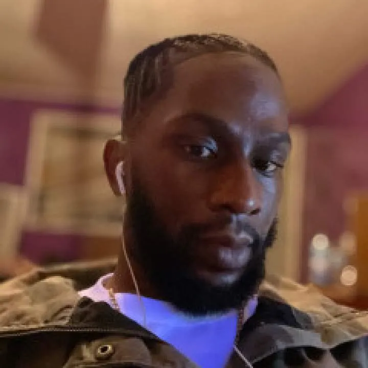 See Photo On Jungo Live