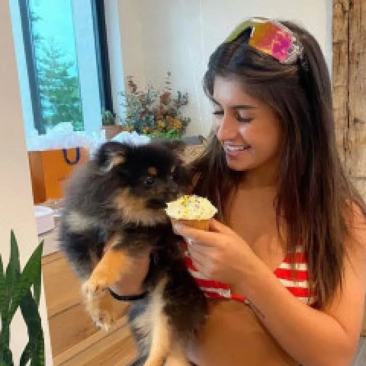 Miss Hailie Photo On Jungo Live