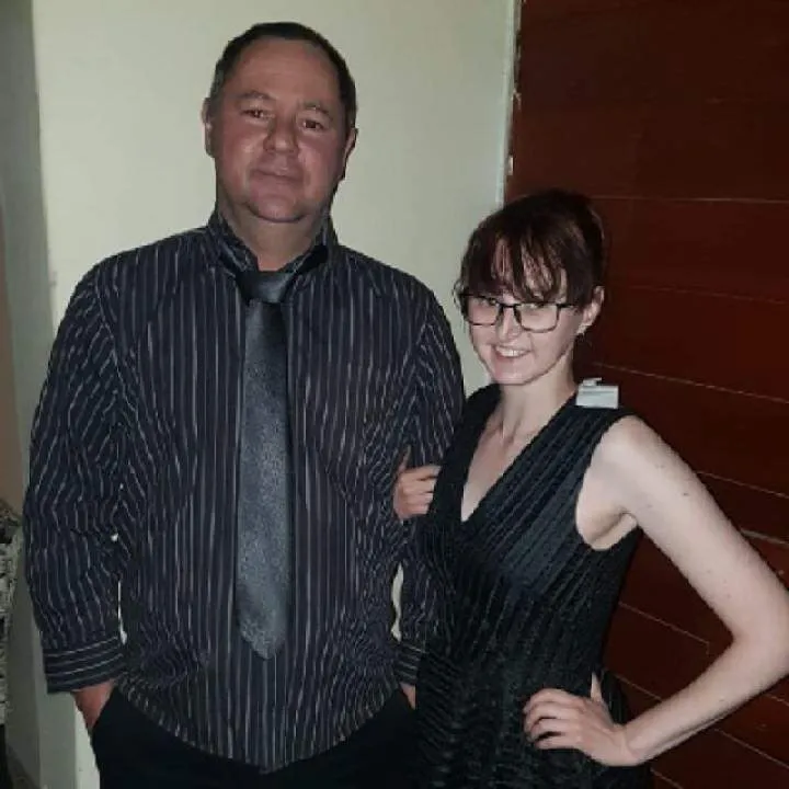 Raiser.and.babe Photo On Jungo Live