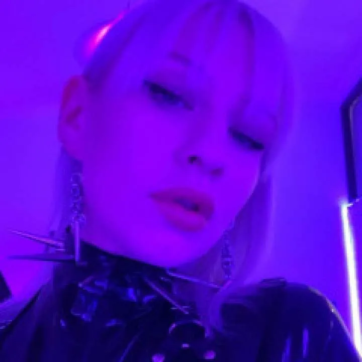 Mistress Felicity Photo On Jungo Live