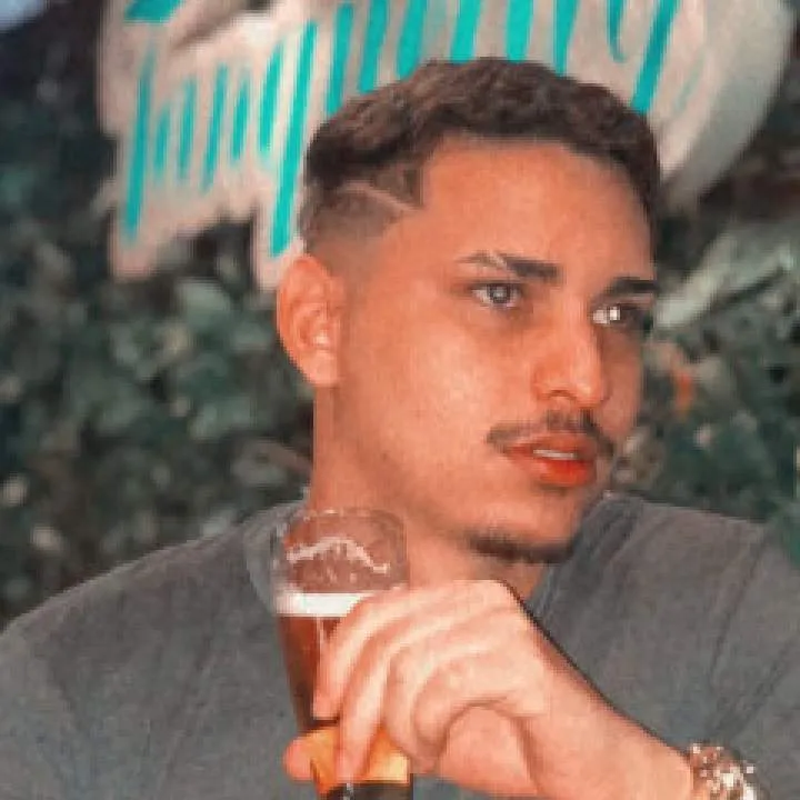 Casal Photo On Jungo Live