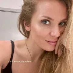 Rosehunters........@