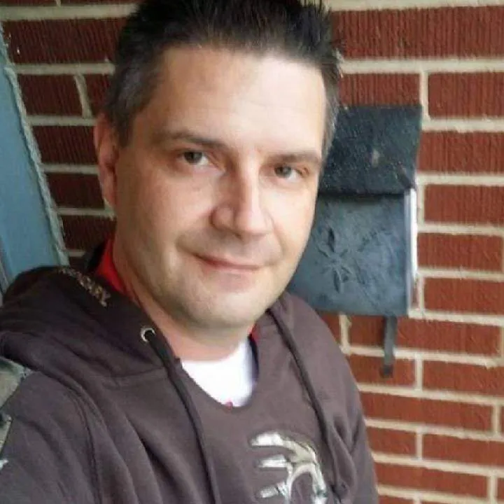 Mike Photo On Jungo Live