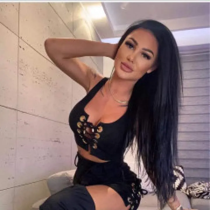 Mistress Ana Photo On Jungo Live