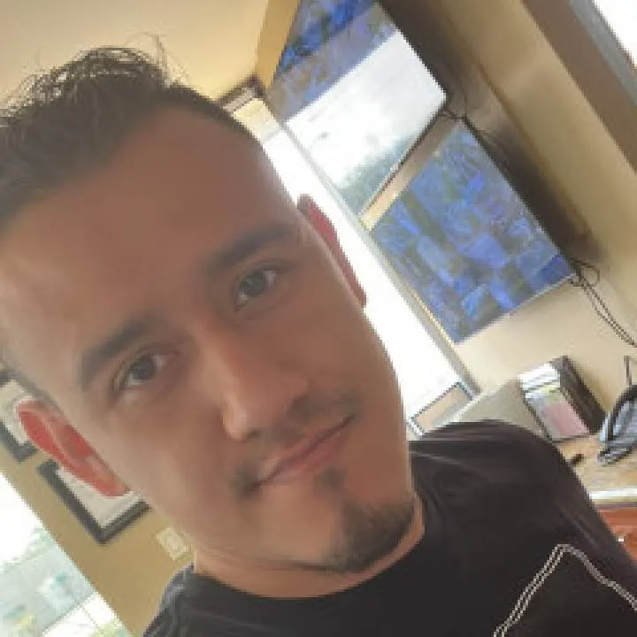 Mike Photo On Jungo Live