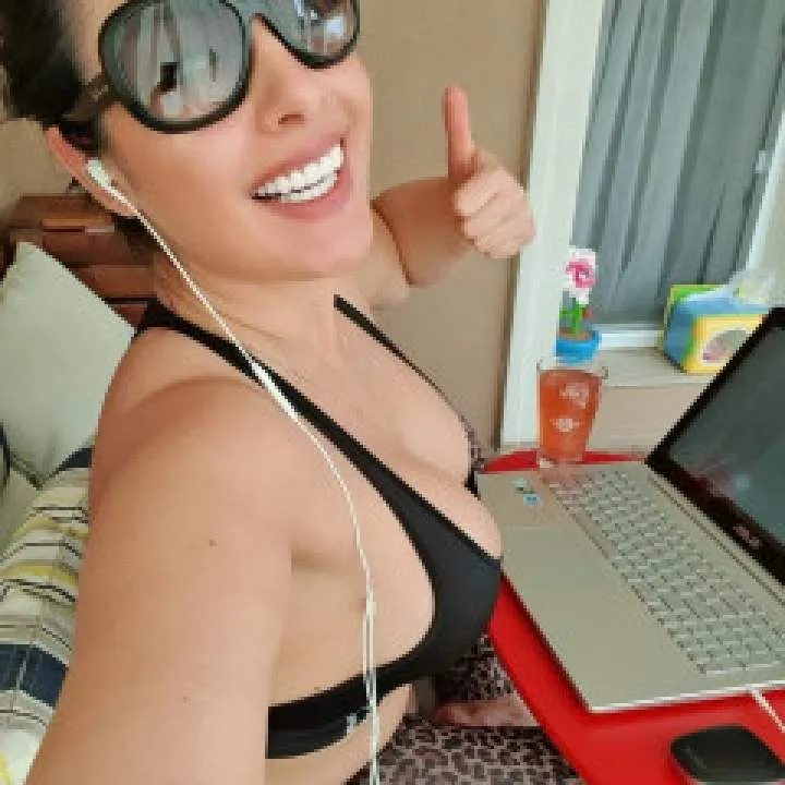 Kathryn Sinn Photo On Jungo Live