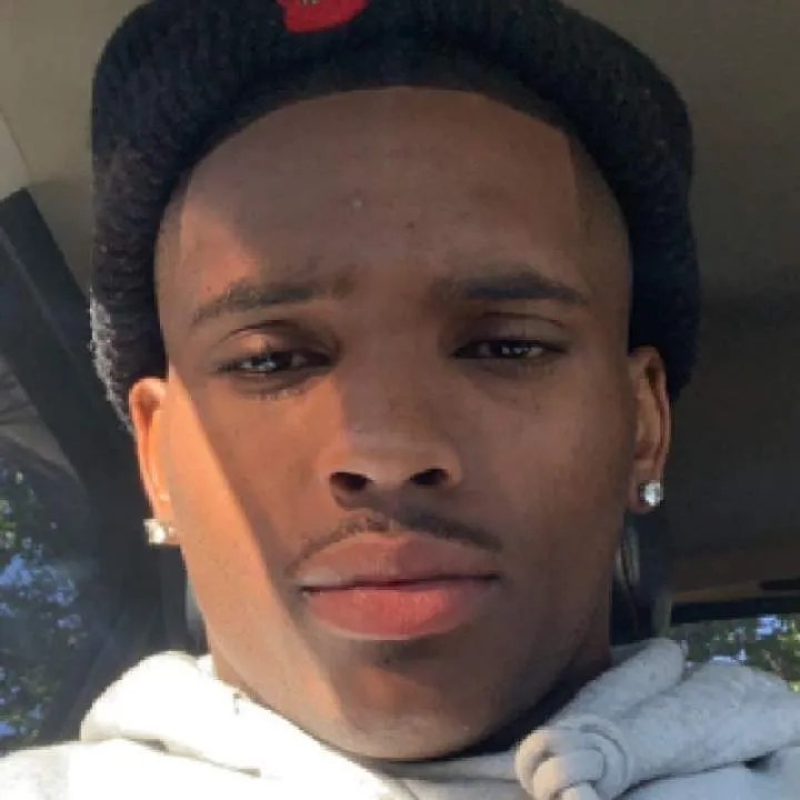 Pleasure Photo On Jungo Live