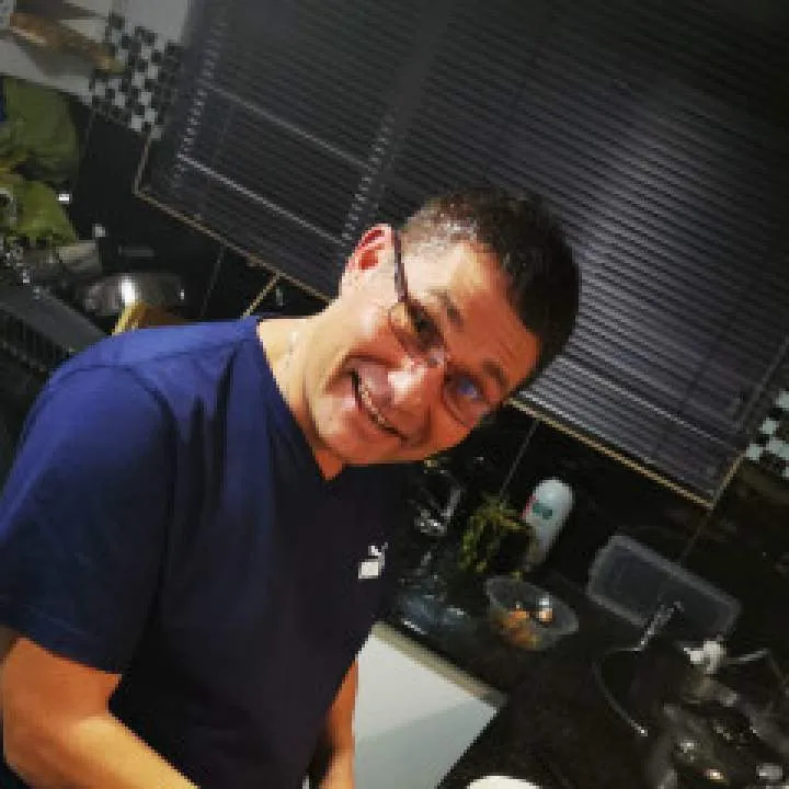 Bond........ Photo On Jungo Live