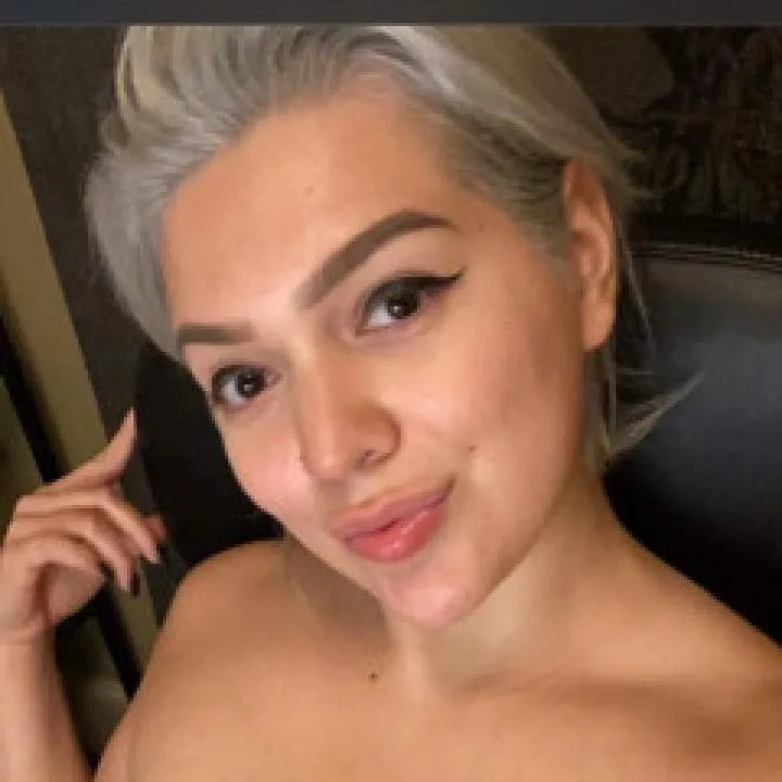 Jen Photo On Jungo Live