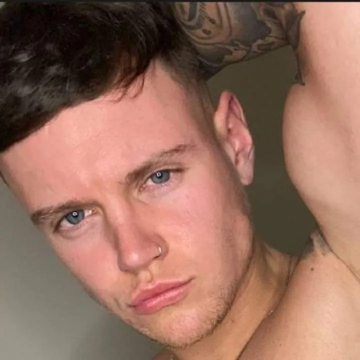 Pantyhoselover Photo On Jungo Live