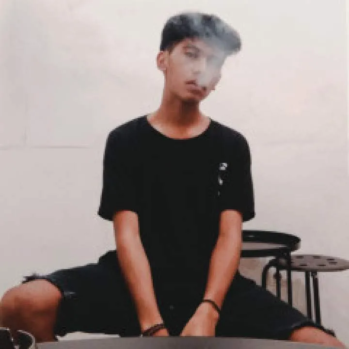 Helmifine Photo On Jungo Live