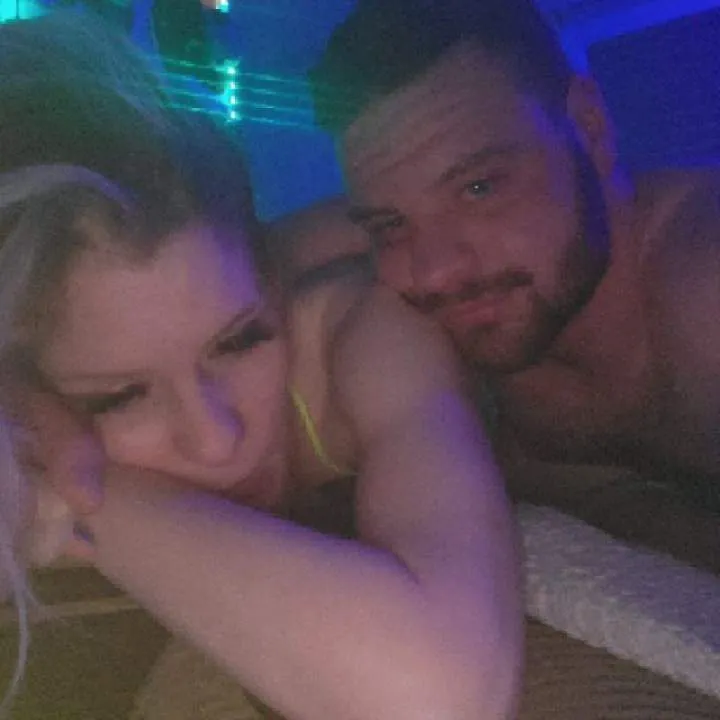 Couple Luv Photo On Jungo Live