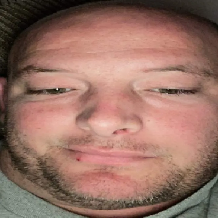 Rob Photo On Jungo Live