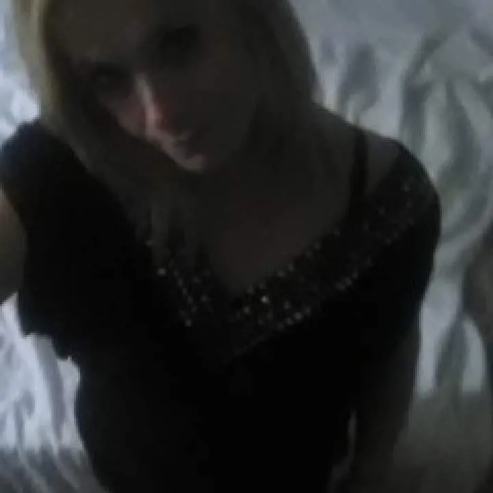 Sluttycouple Photo On Jungo Live