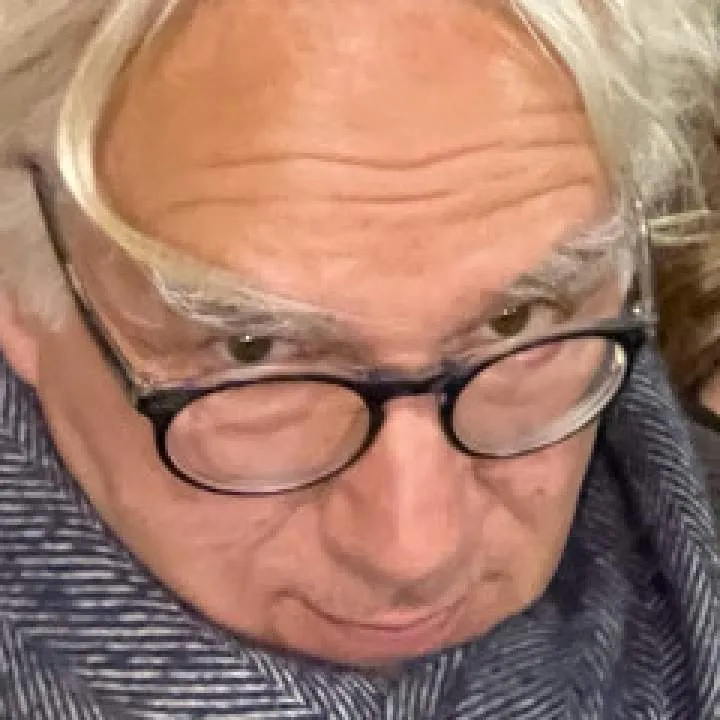 Ascensore Photo On Jungo Live