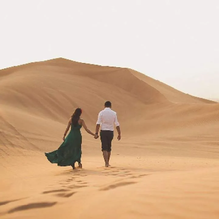 Couple Uae Photo On Jungo Live