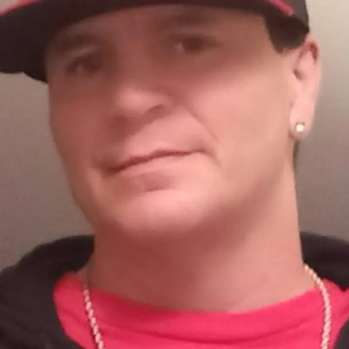 Cockandbull Photo On Jungo Live