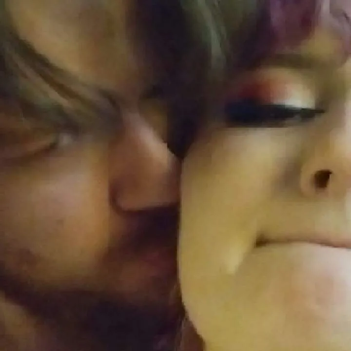 Roxieand3g Photo On Jungo Live