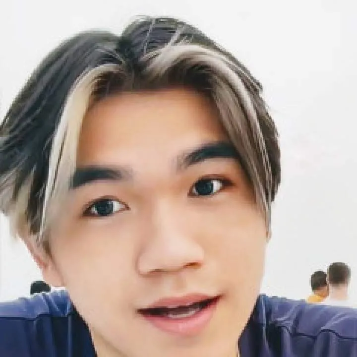 Nhật Photo On Jungo Live
