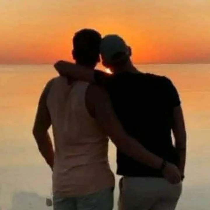 Raki Photo On Jungo Live