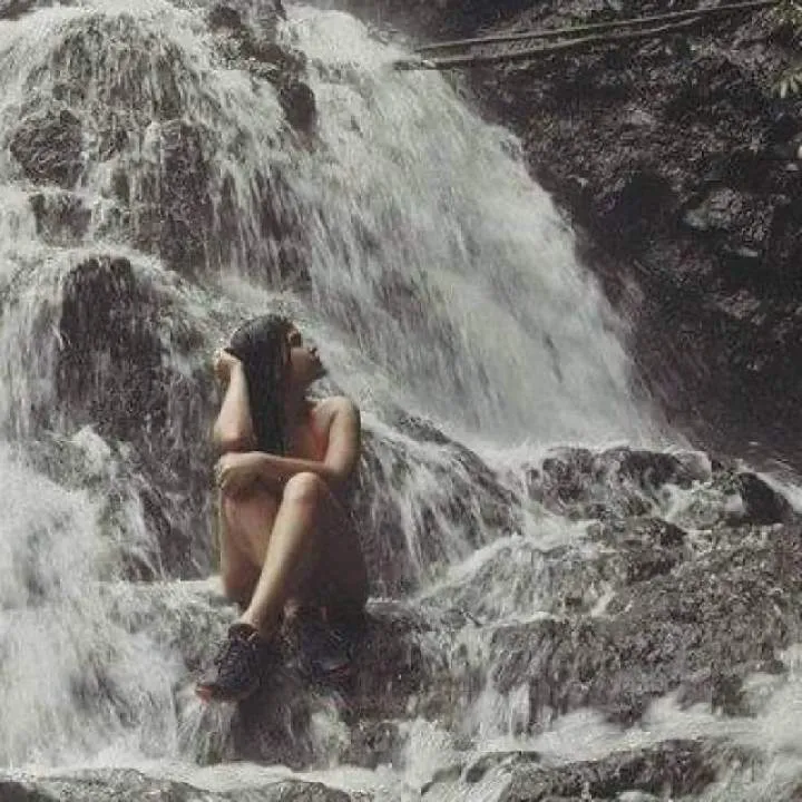 Mae Photo On Jungo Live