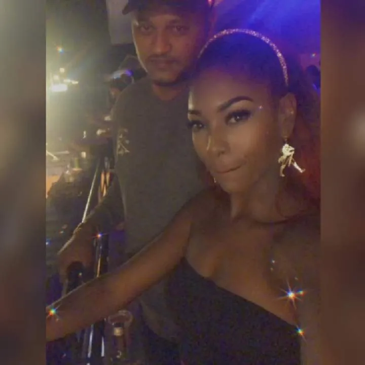 That Steamy Couple Photo On Jungo Live