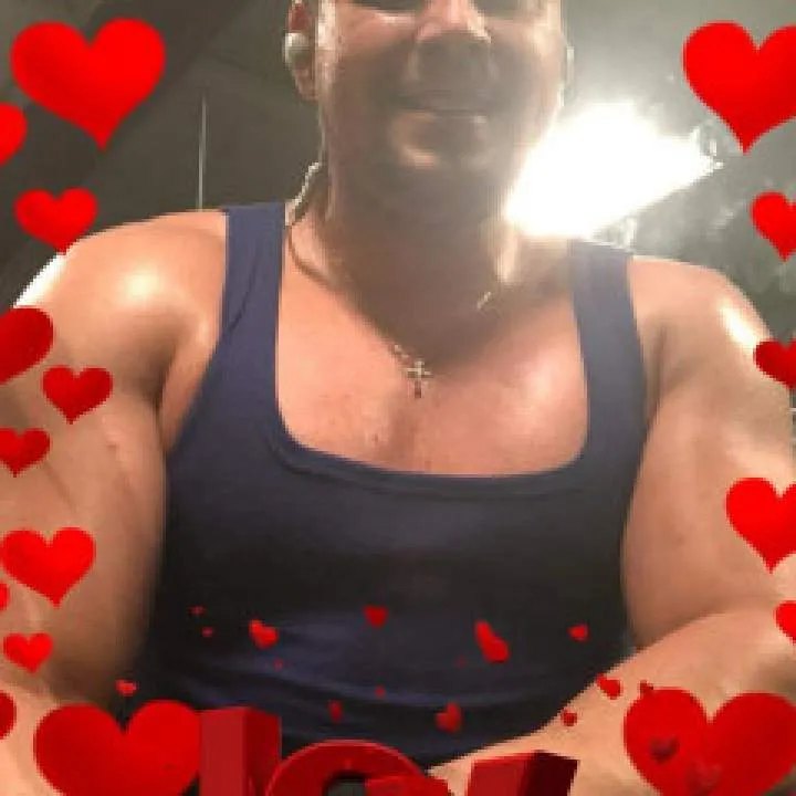 Yanser Photo On Jungo Live