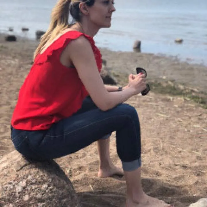 Mely Photo On Jungo Live