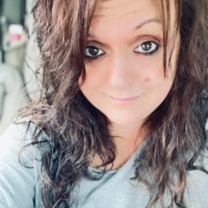 Tina Photo On Jungo Live