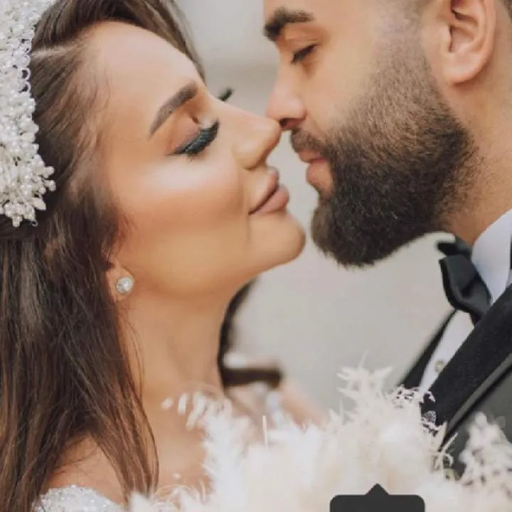 Couple Photo On Jungo Live