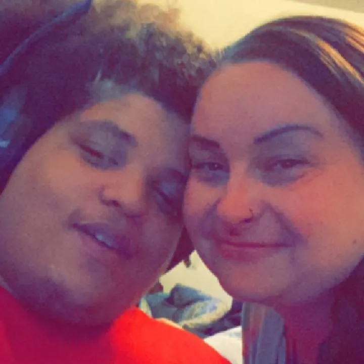 Couplelookingforsomefun Photo On Jungo Live