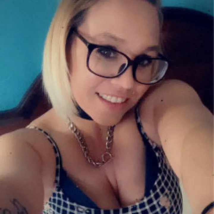 Teena Photo On Jungo Live