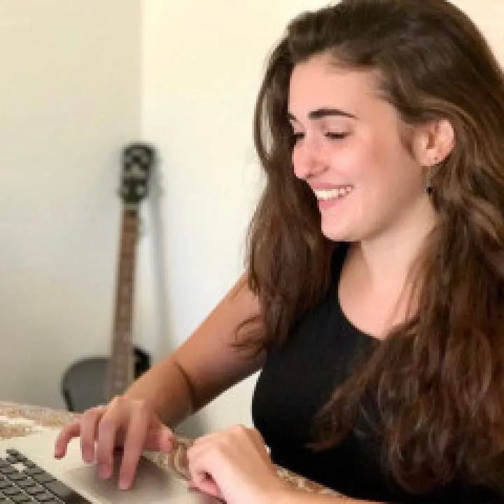 Lydie Photo On Jungo Live