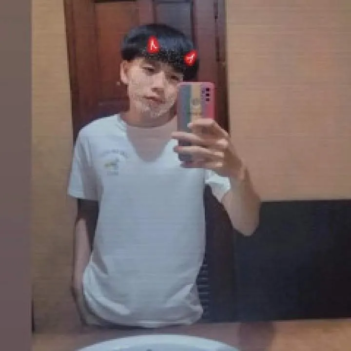 S56ee........ Photo On Jungo Live