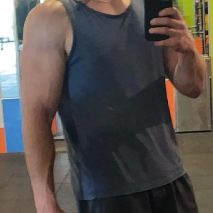 Averageno11 Photo On Jungo Live