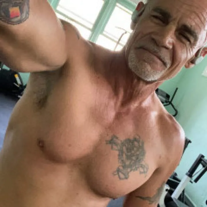 Sinfully Distinguished Photo On Jungo Live