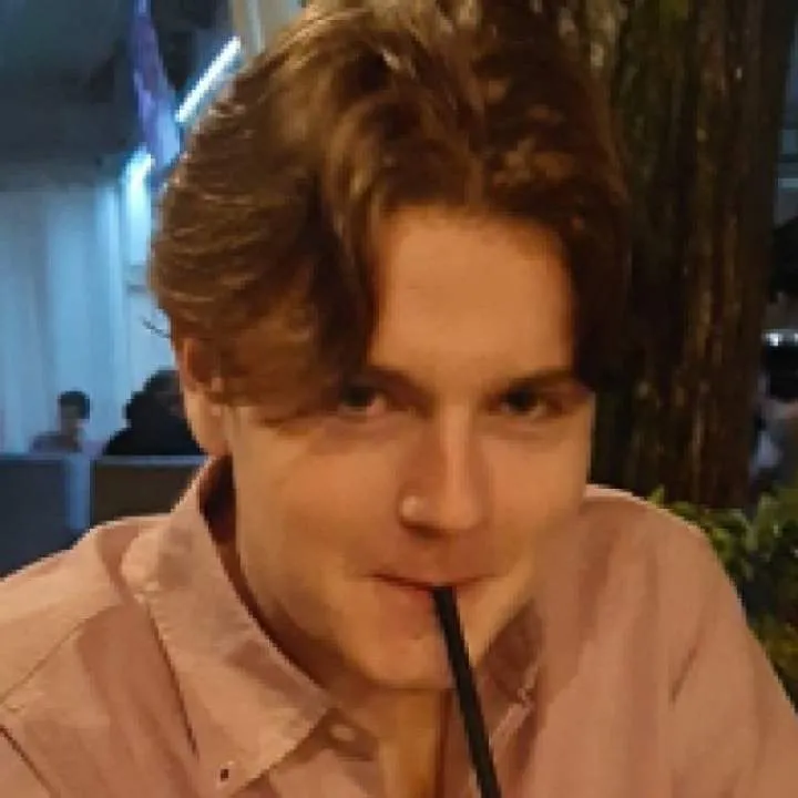 Rob19 Photo On Jungo Live