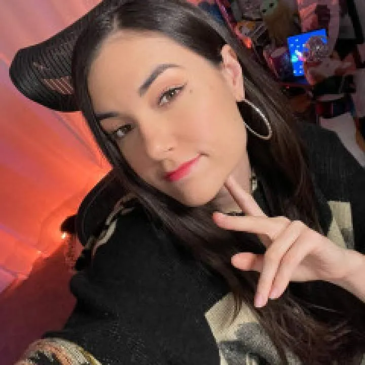 Sarah........ Photo On Jungo Live