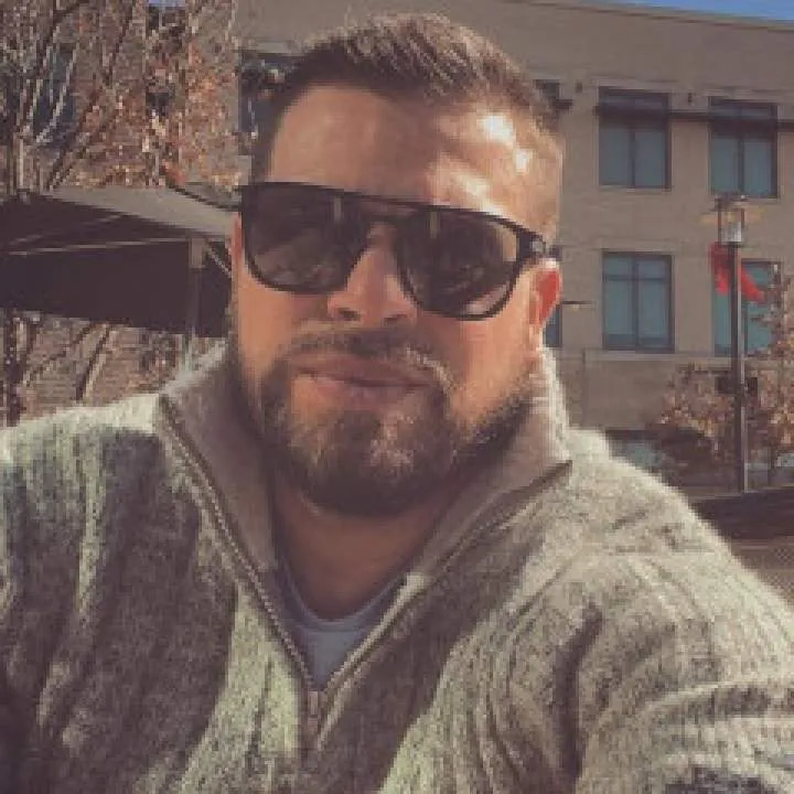 Joe........ Photo On Jungo Live